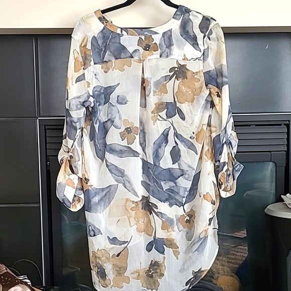 Cleo Floral Print Watercolor Casual Loose Shirt, Adjustable Sleeves, Size M - Picture 2 of 11